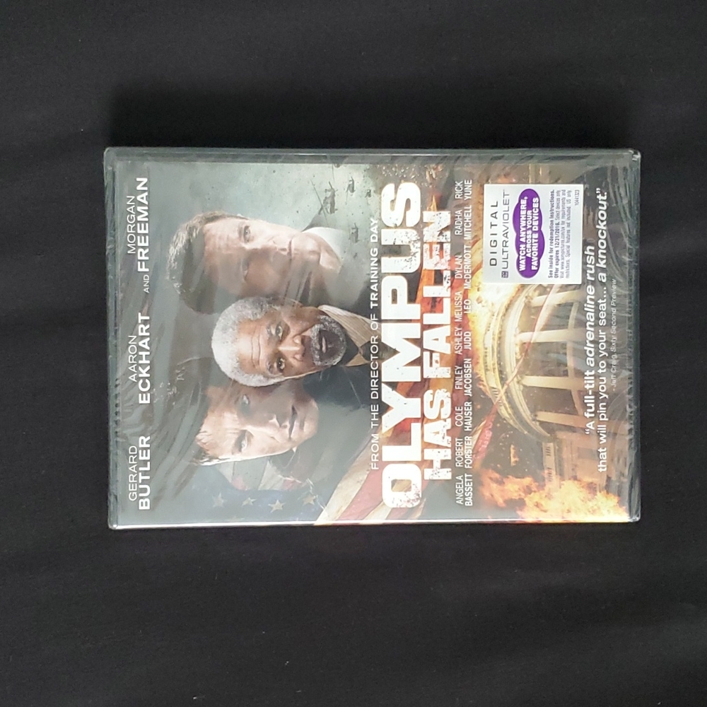 12 Movie DVD Bundle - 2 used, 10 new - Picture 12 of 13